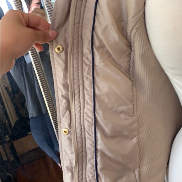 Weatherproof jacket - Picture 5 of 6